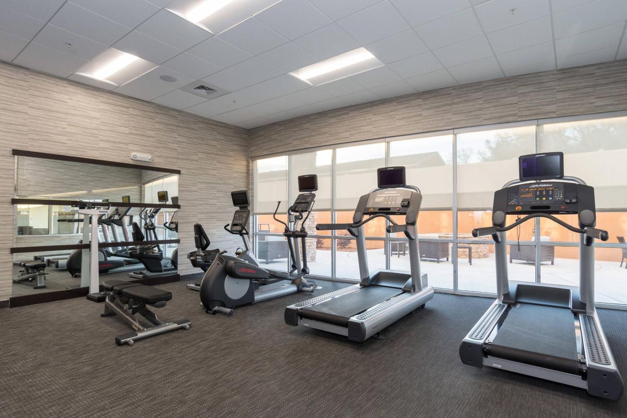 Courtyard By Marriott Fayetteville Fort Liberty - Spring Lake Luaran gambar