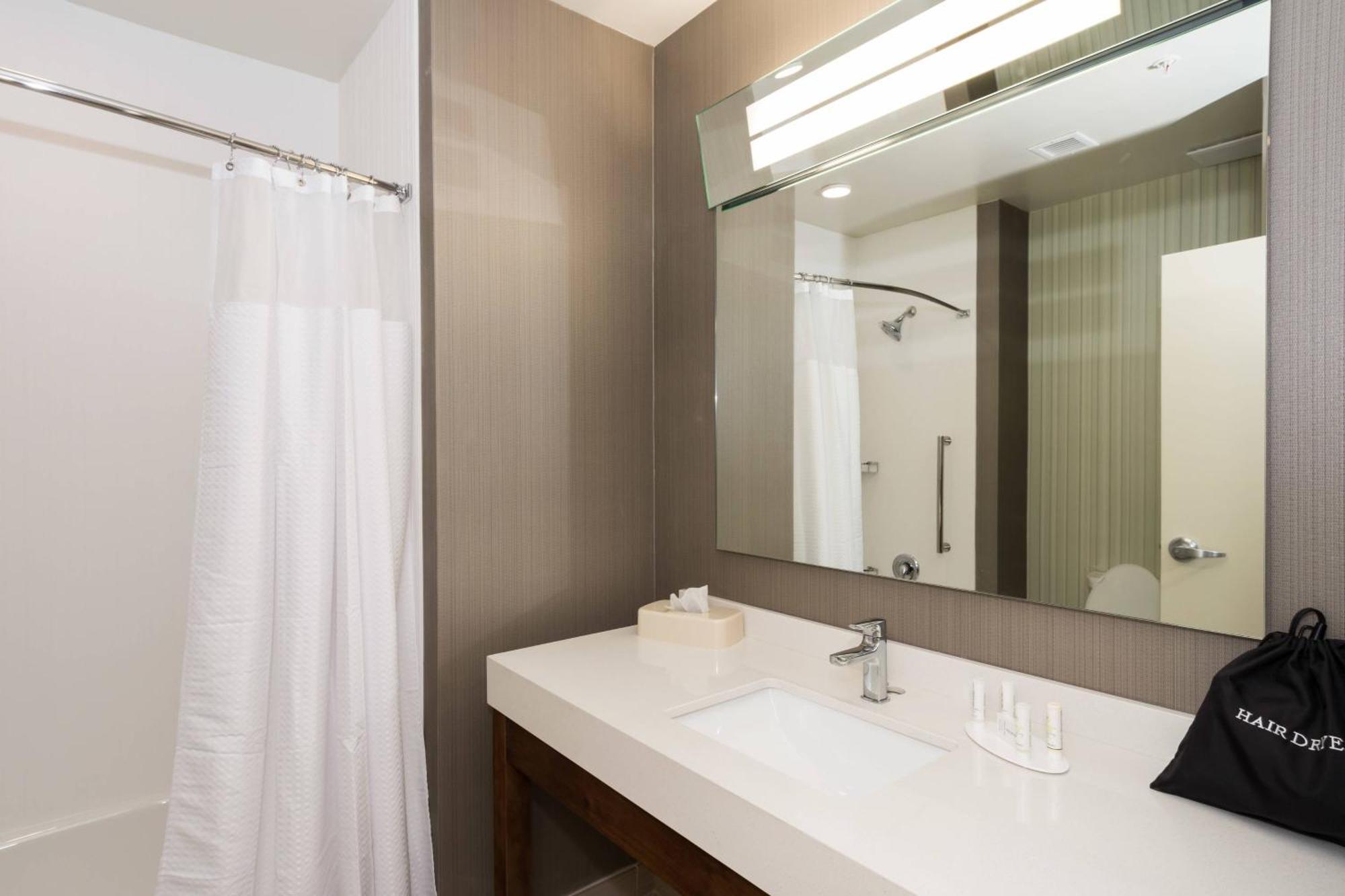 Courtyard By Marriott Fayetteville Fort Liberty - Spring Lake Luaran gambar