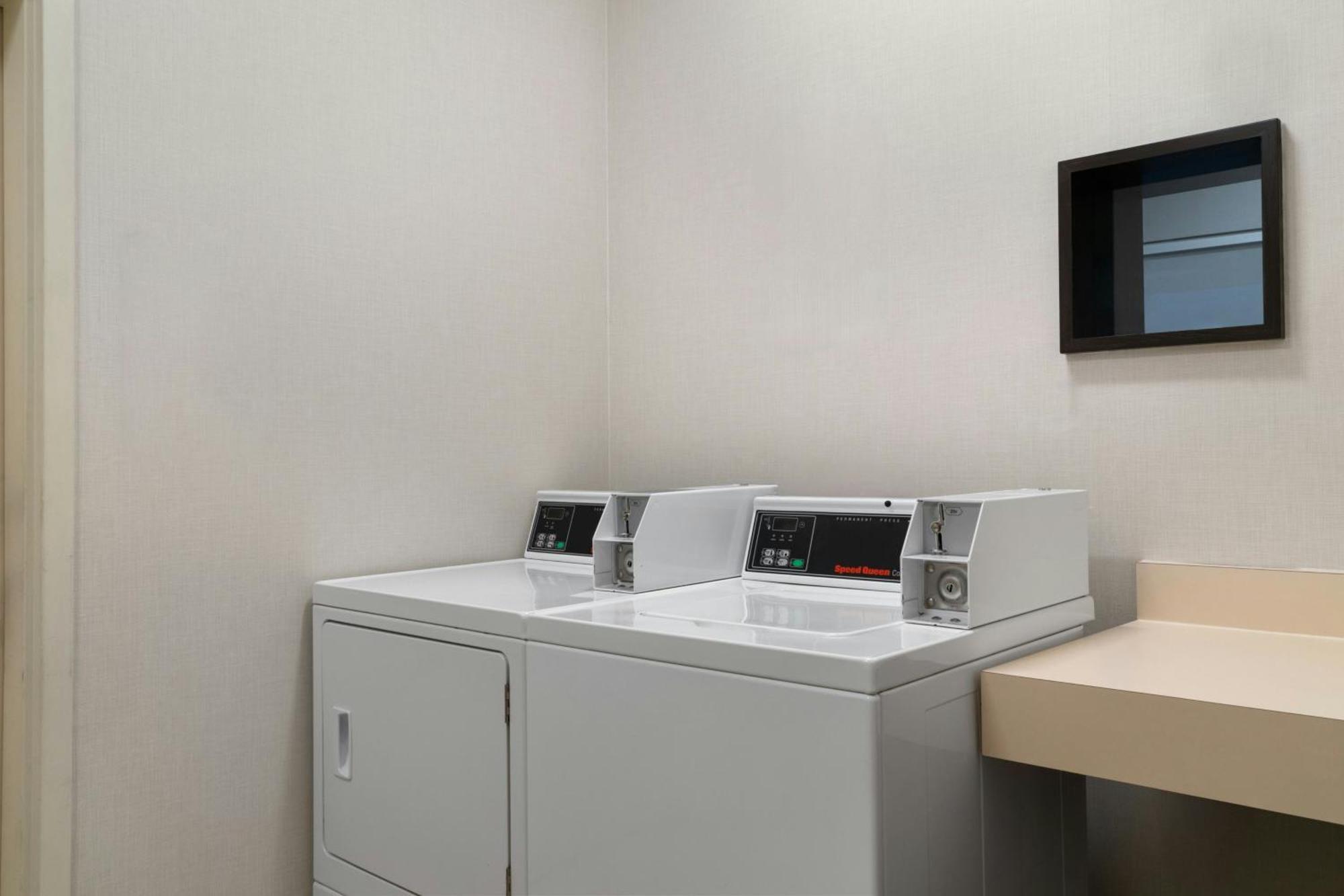 Courtyard By Marriott Fayetteville Fort Liberty - Spring Lake Luaran gambar