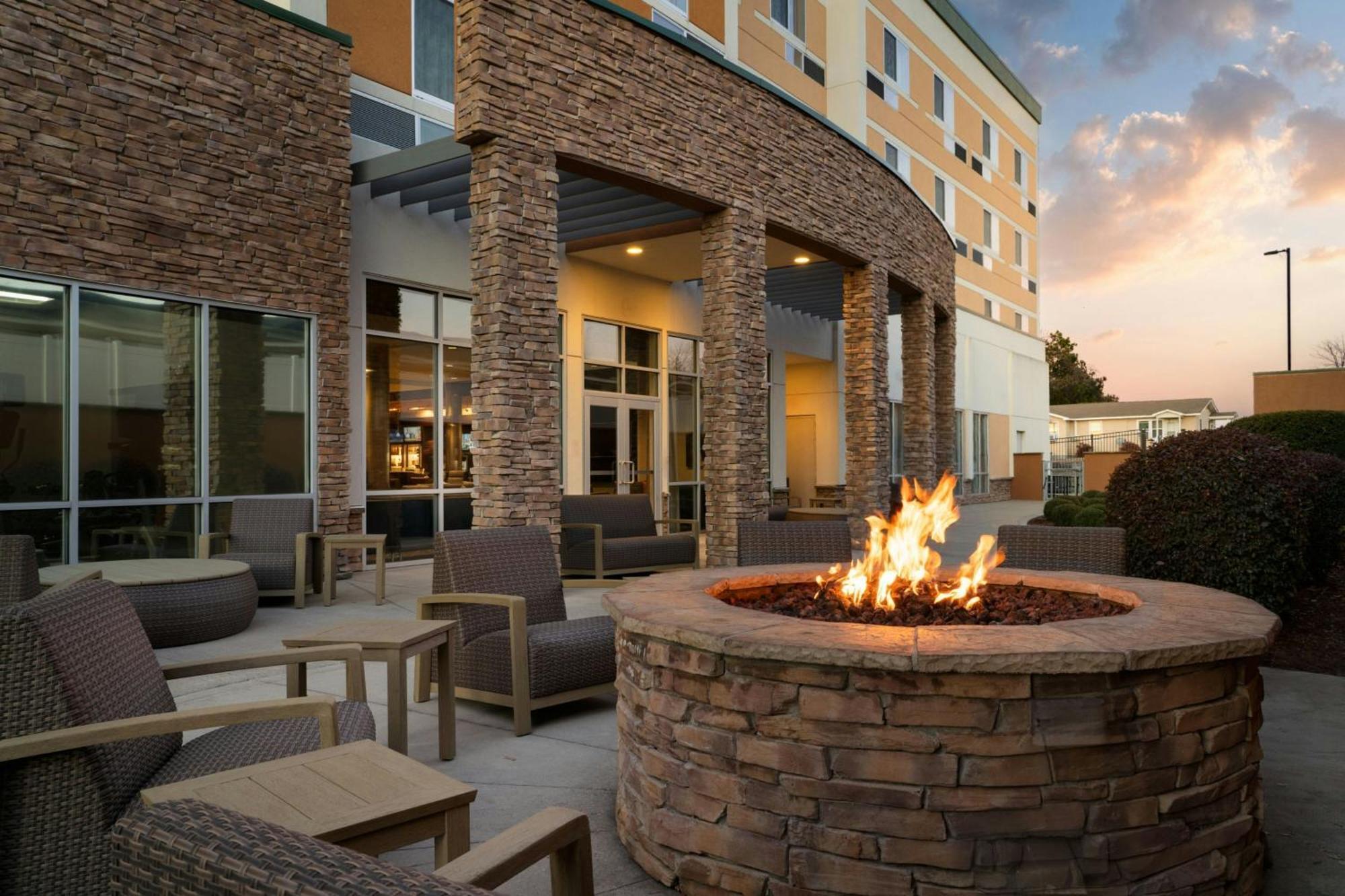Courtyard By Marriott Fayetteville Fort Liberty - Spring Lake Luaran gambar